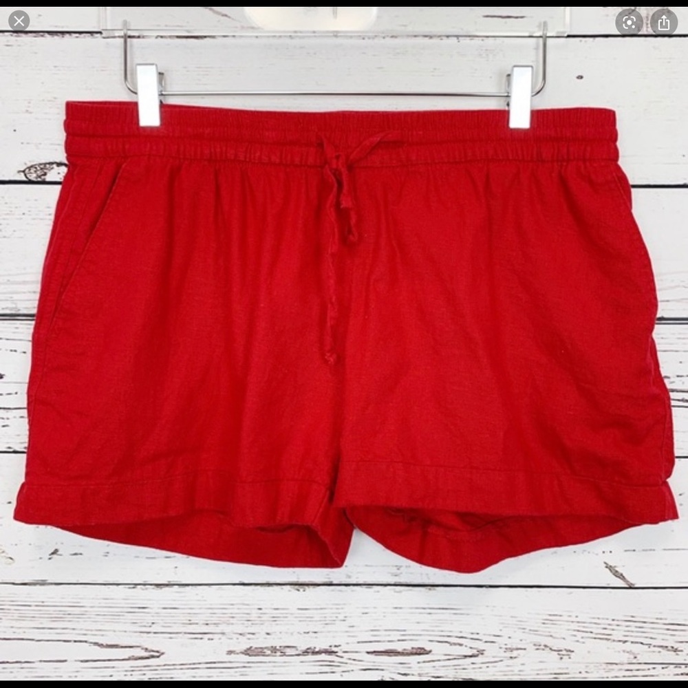 🌟PRICE DROP🌟 Red tie shorts